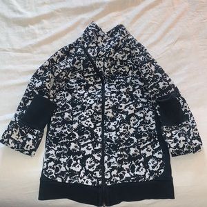 Black & White Lulu Lemon zip up